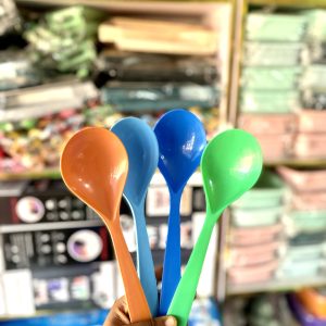 Plastic spoon