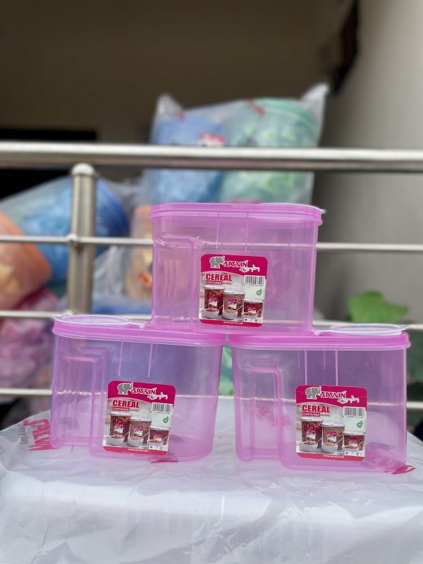 Sacvin 2l cereal container
3500 for 3