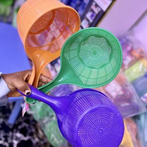 Paddle strainer