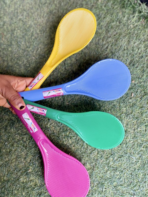 Serving spoon