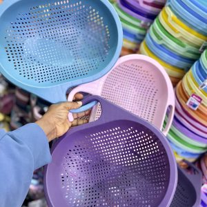 Designer round strainer