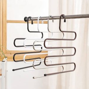 S shaped hanger
