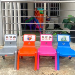 Zico kiddies chair

The strongest of them all and it stands well on the ground✅✅👌