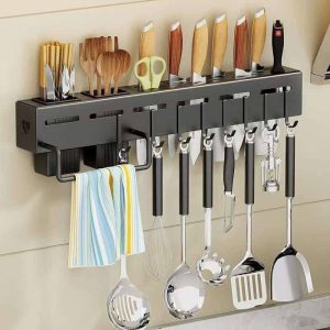 Wall mounted kitchen rack