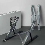 Laptop stand
