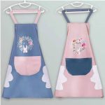Apron with pocket