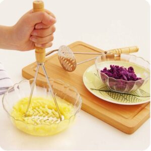 Multifunctional food masher